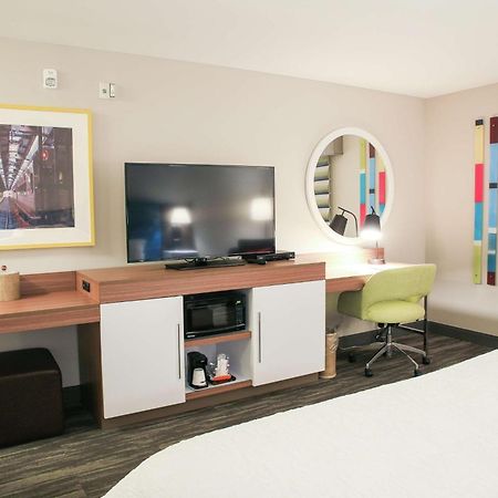 Hampton Inn&Suites Mount Laurel/Moorestown Buitenkant foto